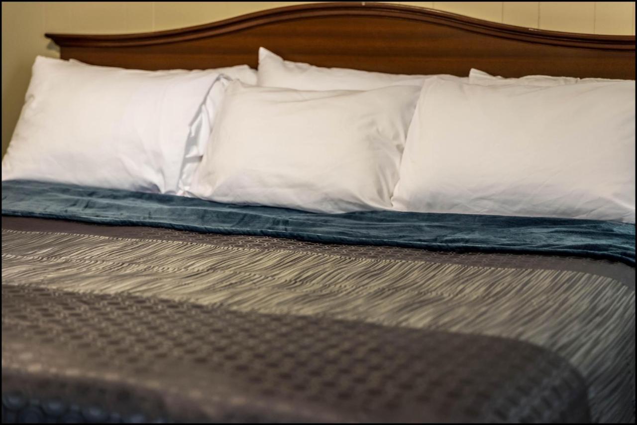 Marina Inn & Event Center Брэнсон Экстерьер фото